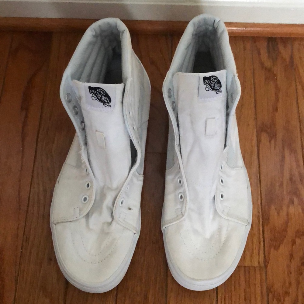 White canvas sk8-Hi Vans